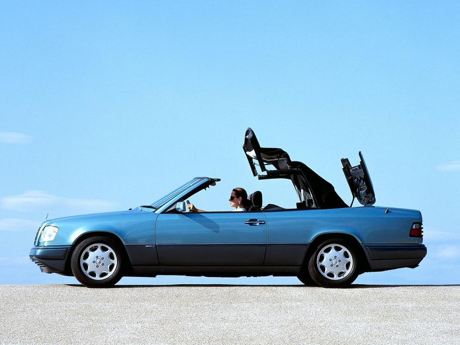  Mercedes-Benz E220 Cabriolet 1993 года  (фото 26 из 27)